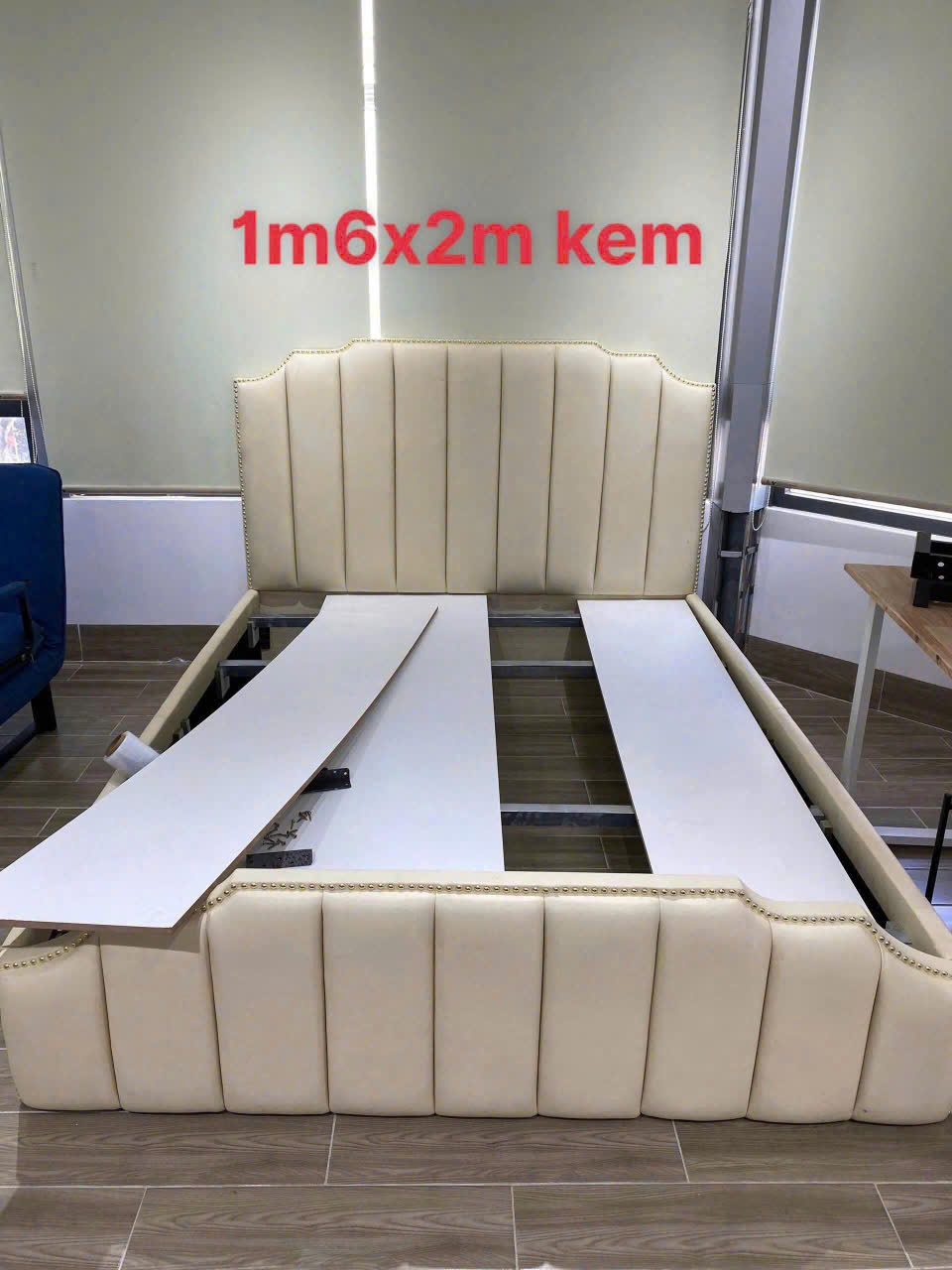 Giường Khung Gỗ MDF Bọc Nệm Cao Cấp 13