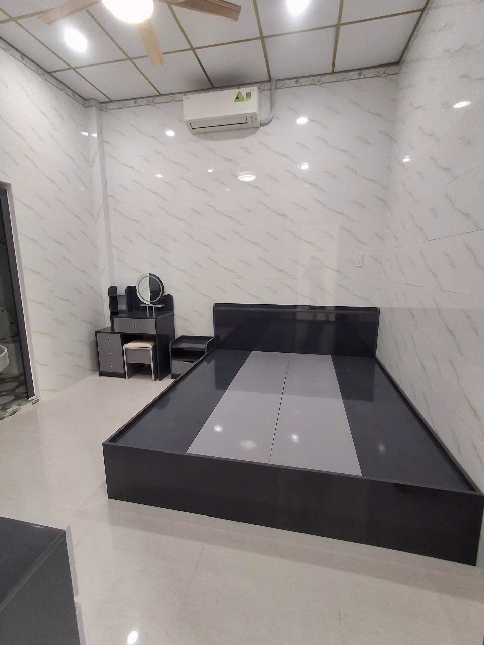 Giường Nhựa Cao Cấp 17