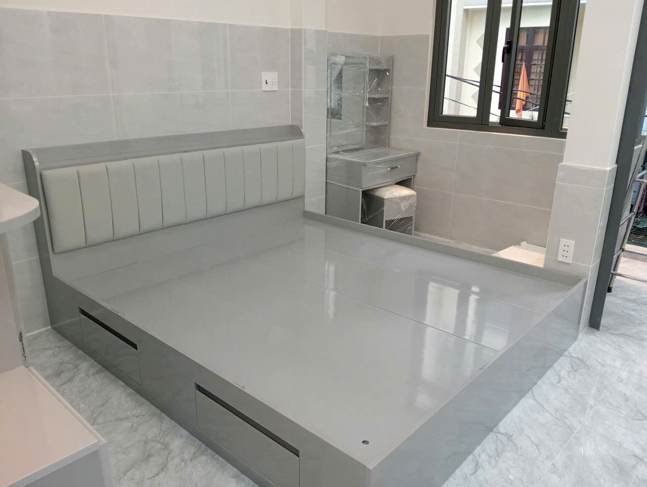 Giường Nhựa Cao Cấp 19