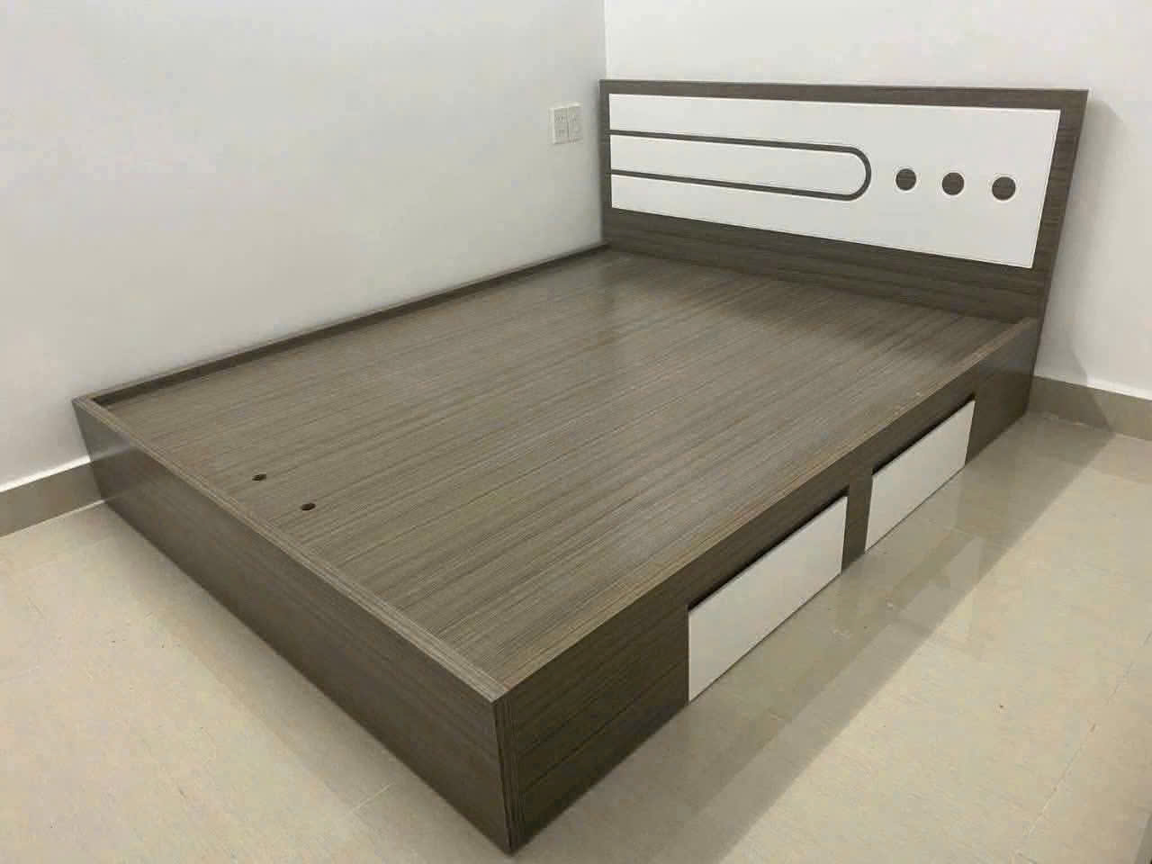 Giường Nhựa Cao Cấp 2