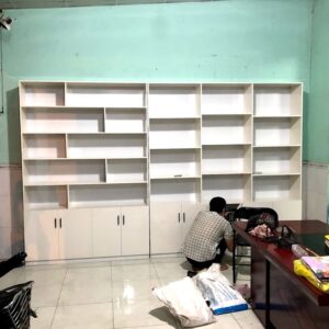 Tủ kệ mỹ phẩm_cao 1m8 ngang 1m62 sâu 31